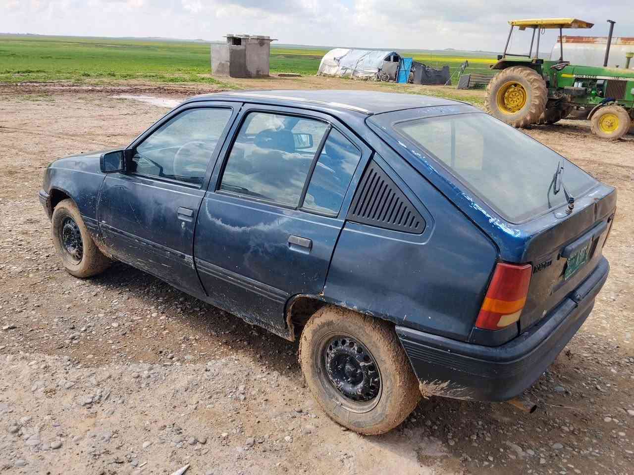 كاديت موديل 91 مكينه بدايه نفخ كير شرط طخم جديد زوج تاير جديد وكاله وتحويل من الوكيل   سنويه بدل ضايع بيهه كتاب كامله السعر 12 وبي مجال قليل 
***********
***********
