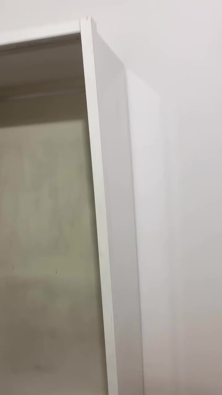 غرفة للبيع مع الدوشك مالها نظيفه كلش وماكو بيها بس الخزانه مالتها متاثره بسبب تركيب غلط وبيها اكسار موجوده بالفيديو


**إذا كنت صاحب هذا الإعلان وتريد حذفه لأي سبب، رجاءا أرسل رسالة إلى الدعم الفني**