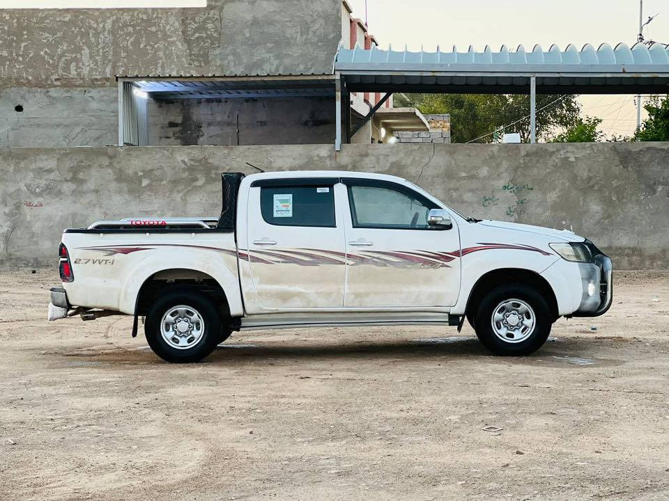 السعر:👈 155 

مكان السياره النجف الأشرف
الهاتف /***********

بيكم فورويل 2014 كير اوتماتيك بانزين
مكينه وكير وحداديه كله جديد تخم تاير

السياره بيه رشات صبغ بصفاح قماره مكفوله من الصبغ السياره حلوه ماشالله مال جناي
