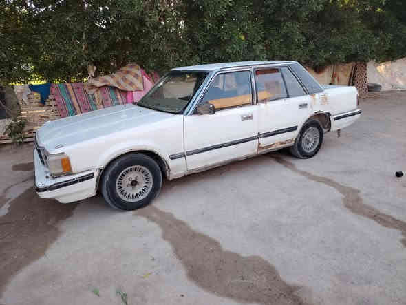 السلام عليكم سياره سوبر 85 محرك فيفيتي بيه بخار حداديه نص عمر طخم تأير السعر 14 المكان البصره الزبير ***********
