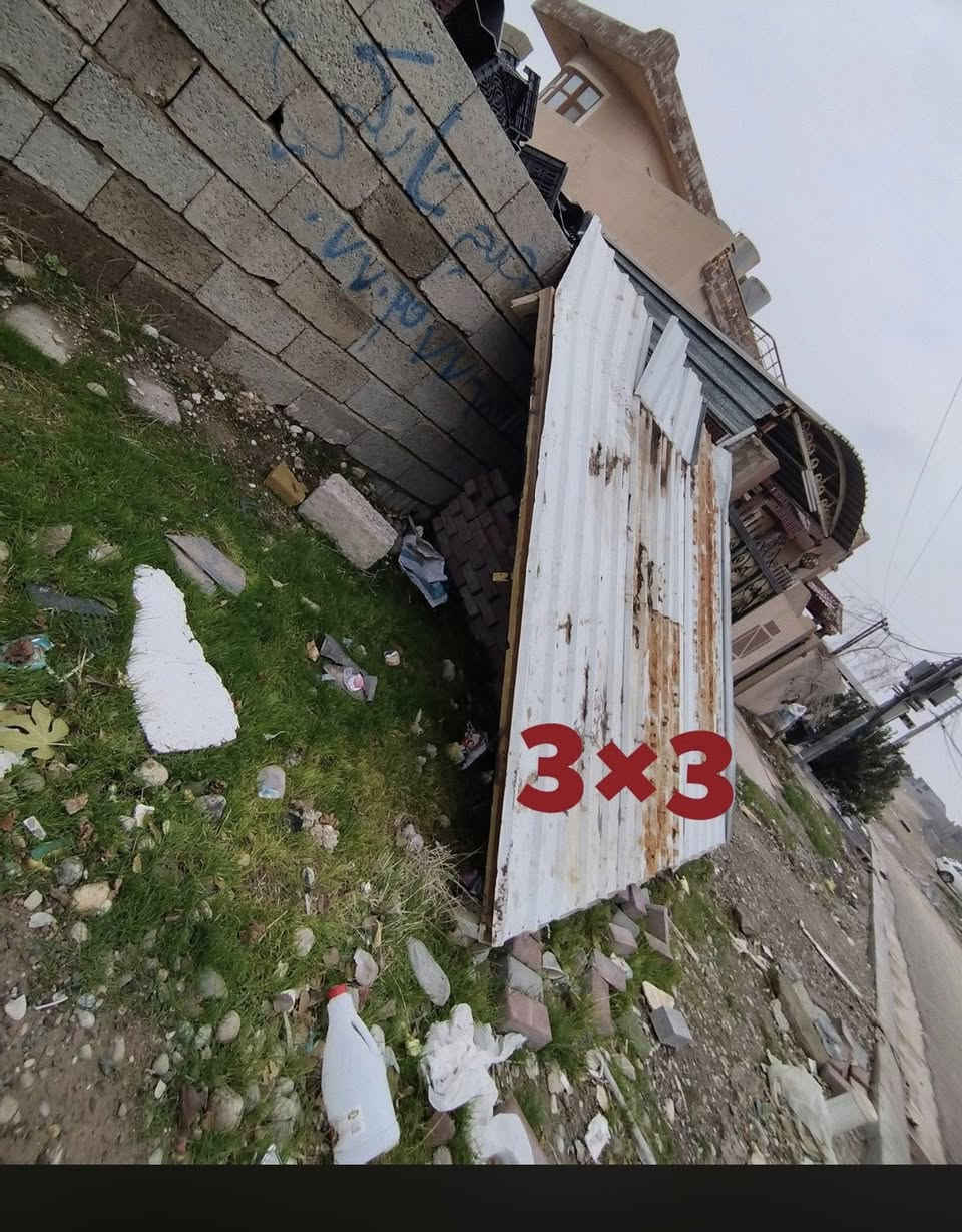 حديد
كركوك طريق أربيل 
سيكانيان
75 ألف 

***********
