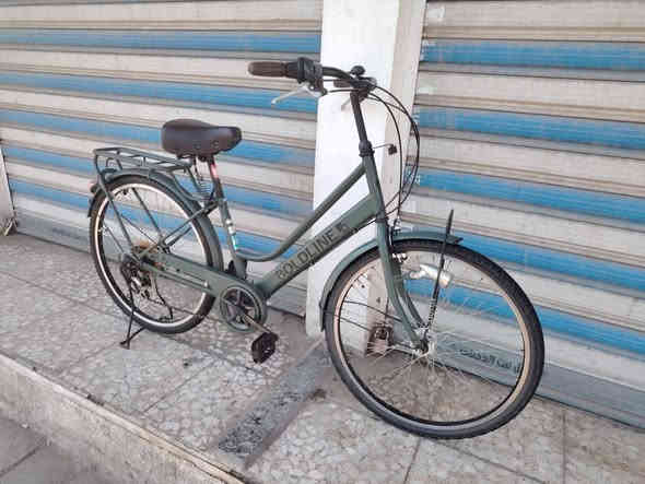 السلام عليكم ورحمة الله وبركاته
بيسكل بناتي حجم ٢٦ تاير عريض أوزان 

باله ياباني النضافه فول  

ماركه ( ALFLRK) 

السعر اكتب تم ويجيك خاص 

 سيبايه عضم اصلي 

كير ٦ نمر شيمانو شغال 

موديل حديث 

 كير وحساس شغال فول

حساس شيمانو بطيخه شيمانو  بايدرات باله عكرب شيمانو 

لون ميمز غير لون الموضح بل صوره  القطعه مختمه 

تاير عريض أوزان يتحمل وزن 

كشن طبي اصلي أوزان 

فول موصفات قطعه نضيفه 

عنوان بغداد التاجي 

هاتف ***********

الاستفسار واتساب
