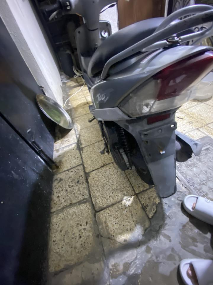 سلام عليكم دراجه  ملحه منغولي للبيع أو مراوس الدراجه كله محتمه ختم واحد هيه والمكينه الدراجه مال رمبه والدراجه مامتعوبه للاستفسار ***********
