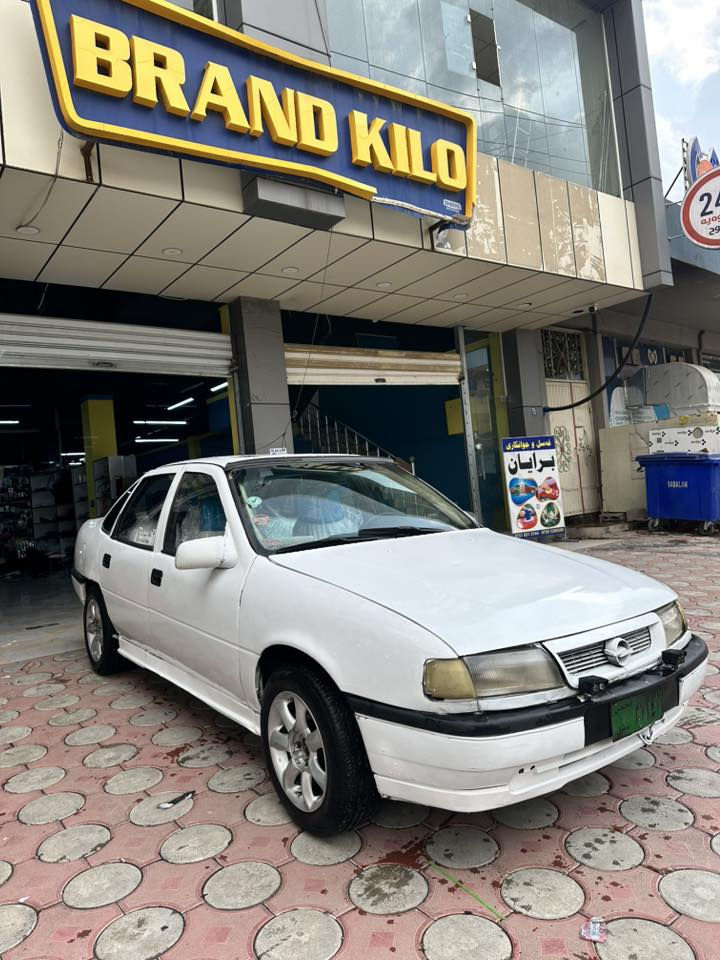 ئۆپڵ
مەکینە ١٨ی مەڕغووب
سووکان پاوەر
کامل کامل مەسرووف کراو
٤ تایەو ویلی لۆک
ویل بیکاشۆ
کارەبای مەزبوت
کیلۆمەتر و دارو بەرد ئیشئەکات
گێڕ و مەکینە بەشەرت
موس و بڕاوە بەشەرت
خایس بەشەرت
دەعم و لێدران و وەرگەڕان بەشەرت
سعری ١٥ گەڵاو مەجال
0750 171 5950
