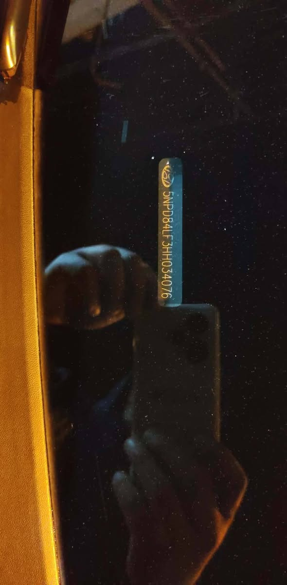 النتر 2017بوند صبغ بدون دواخل ماشيه 70الف ميل كير محرك شرط***********
سياره جديد بدون شخوط بدون ملاحضات مواصفات السياره لايد لد داخل لونين شاشه تحكمات ثلاثه انضمه قياده كير مخرك طخم تاير كلوله شركه سياره لا مال مبيع ولا ماشرع سياره مال جنيه لان ماكو الانترا ماشي 70 سياره حيل مصروف عليها مال جنيه شراي اتصل بيع فقط ***********
