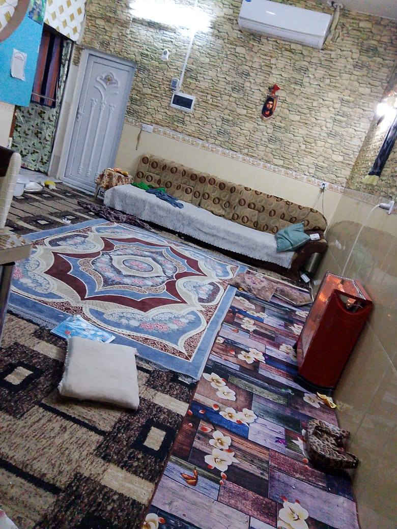 ✨يتوفر بيت للبيع في حي الشهداء ✨الجديدة 🌹يتكون البيت من غرفتين نوم وهول 🌹ومطبخ وربعه البيت متكامل من كلشي🌹 كاشي ✨سقف ثانوي + وبداخل البيت يتكون محل🌹 للأستفسار المراسلة على الواتساب الخط ✨مشغول فقط واتساب شغال✨
الرقم/***********
