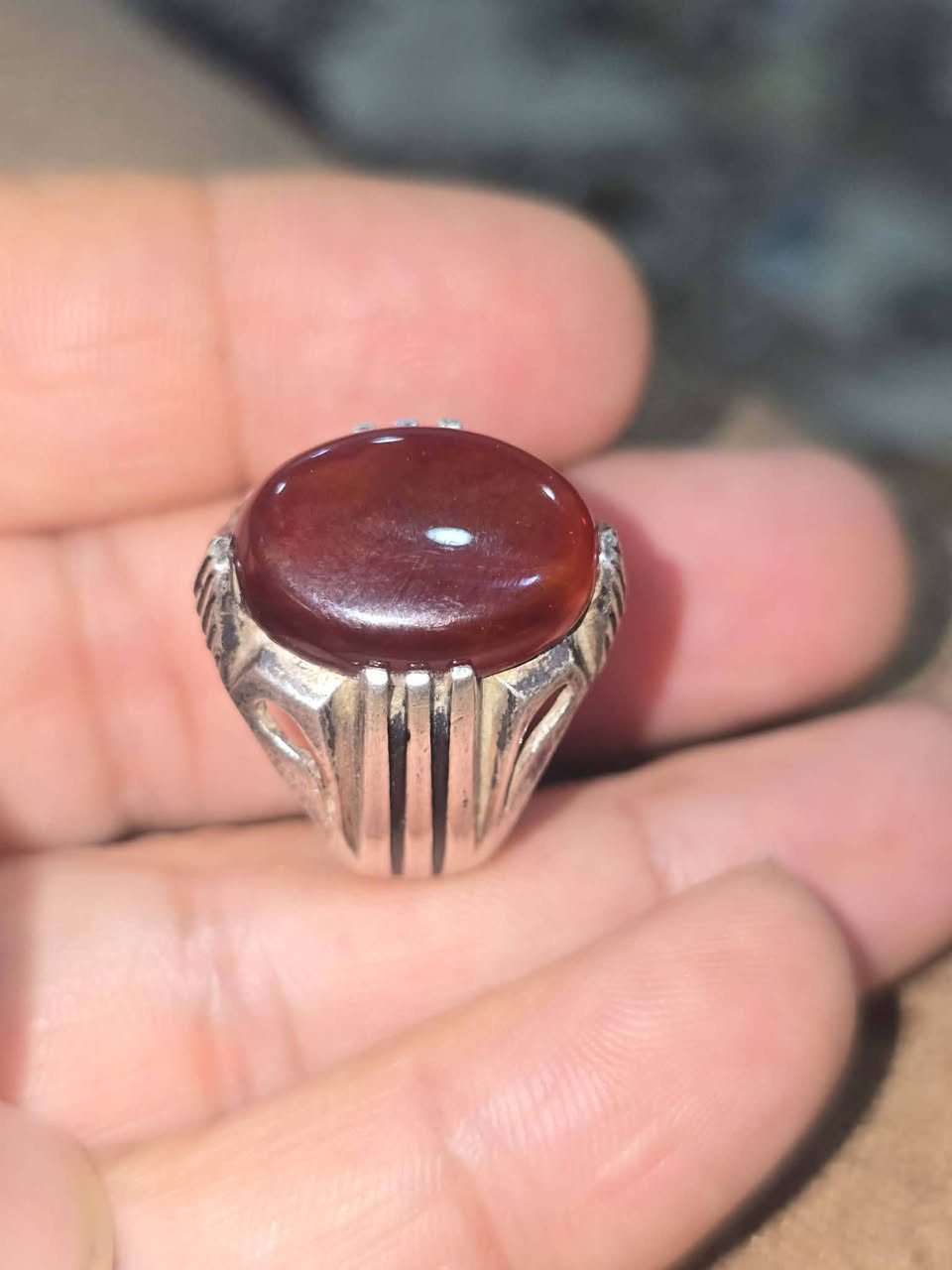 ياالله السلام عليكم متاح خاتم عقيق يماني وين عشاق اليماني الكرزي مكاني السماوه ***********
