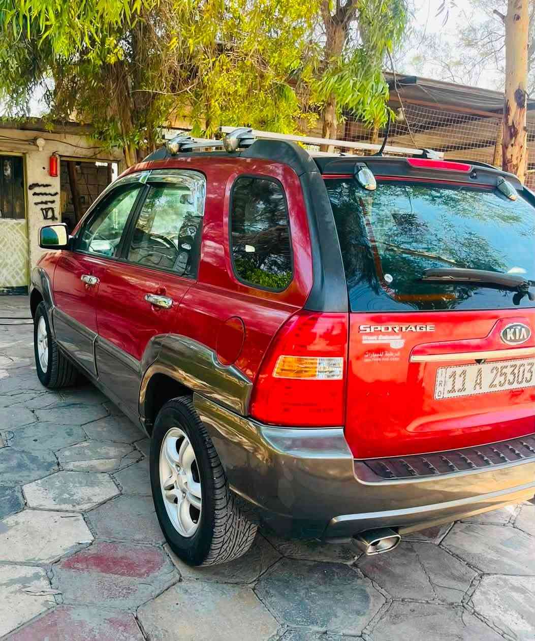 كيا سبورتج 2007
أمريكي حادث جاملغ مبدل فقط بدون داخل 
مكينه v6
مكينه وكير مبدل جدد  الوصل موجود
تخم تاير
صدر جديد 
تبريد ثلج
بسمي السياره سنويه ورقم جدد
سياره مال جناي جاهزه 
السعر77 وبي مجال

‭***********‬
مكاني بغداد المعامل

