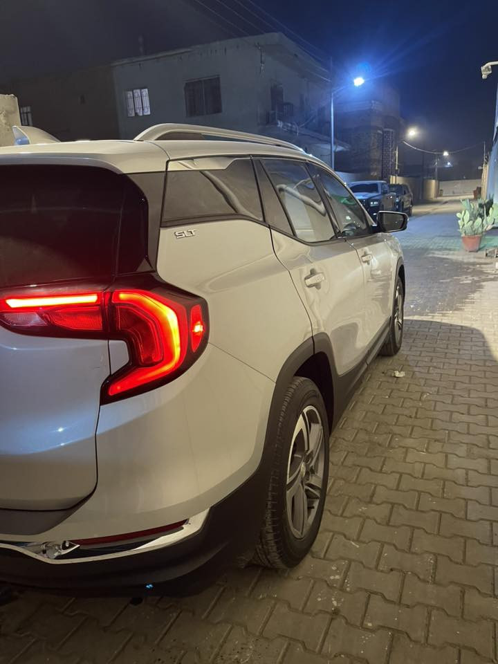 ( بسم الله الرحمن الرحيم ) جي ام سي تيرين 2019 رقم بصرة تحويل مواصفات SLT فول مواصفات عده فتحه جاهزه وما بيه نقص برغي وارد امريكي حادث بنيد مبدل ومصبوغ بدون شاصي بدون دواخل للبيع او المراوس سعر 145 وبيها مجال الاتصال ***********
