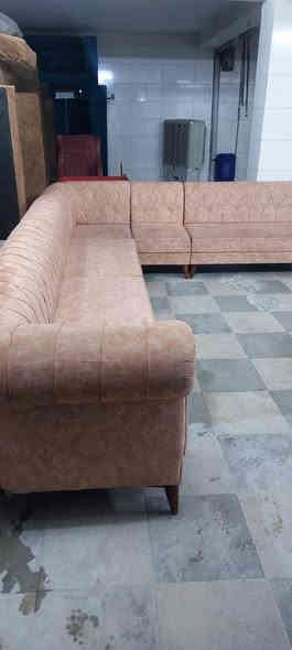 ديوان جستر حطاطه درجه اولى للبيع وبسعر ١٩٠الف الاستفسار الاتصال ع *********** شارع سالم خلف شركه كورك قرب دائره الكهرباء
