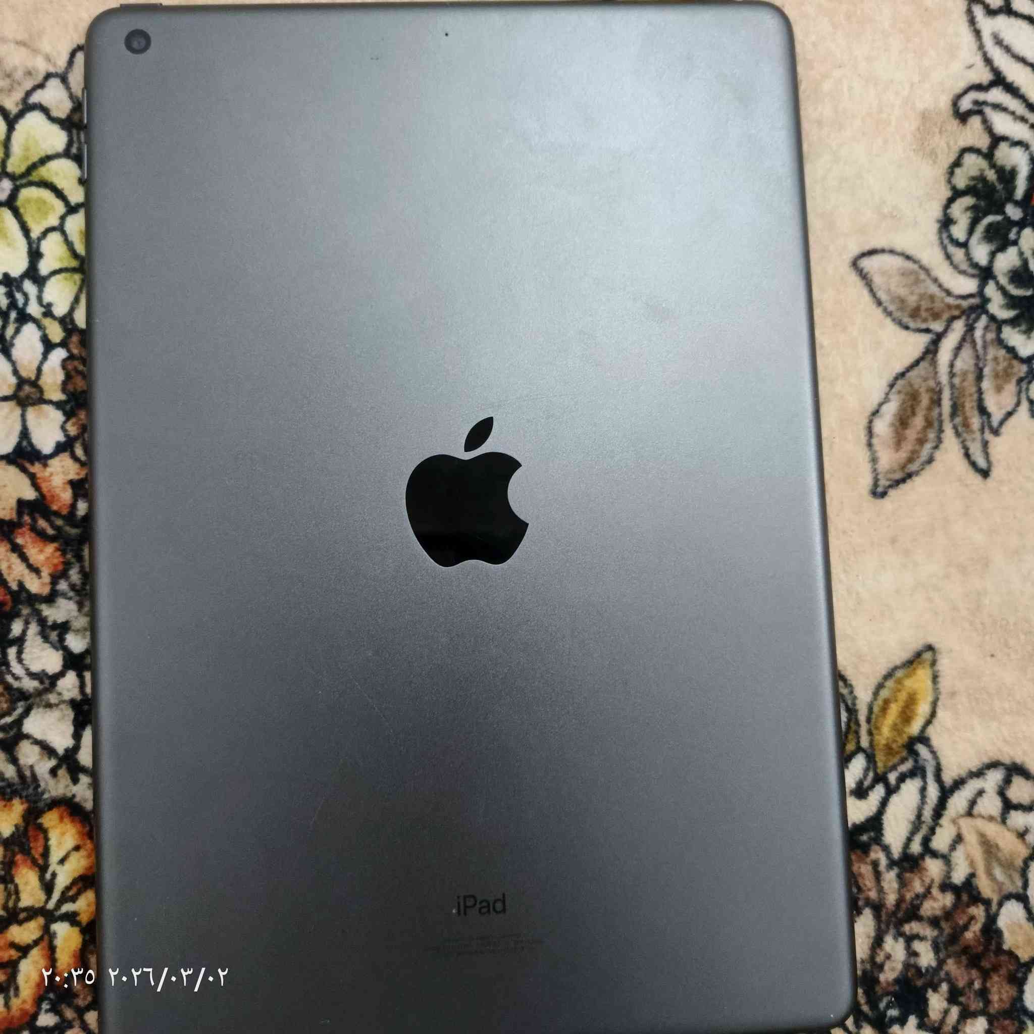 ‎سلام عليكم عندي ايباد 9البيع امكاني تكريت ديوم تواصل ***********‎ Singapore
