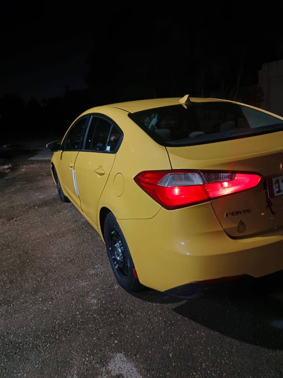 السلام عليكم فورتي 2014 وارد امريكي السياره بيه سونار بل منشور عارضه سياره كير مكينه خير من الله تخم تاير جديد حداديه جديد تحكم ستيرن شاشه اندرويد سياره احلا من الصور رقم بغداد انكليزي بسمي تبريد ثلج 🥶 مكينه 1800 دوش لايت زنون  مكان السياره بغداد المستنصريه قرب البانزين خانه السعر 86 وبيه مجال مكلف بل نشر
رقم الهاتف :***********
