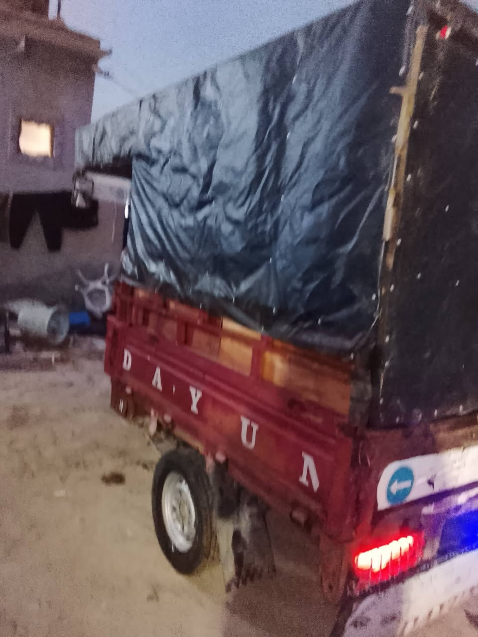 سلام عليكم ستوته للبيع مدل20 ستوتهخيرمن لله محرك 25كرهبياه شقاله مكان بغداد المدئن قرب جامعسيدعلي 1250وبيه مجال للطلب ولستفسارتصل على الرقم***********
