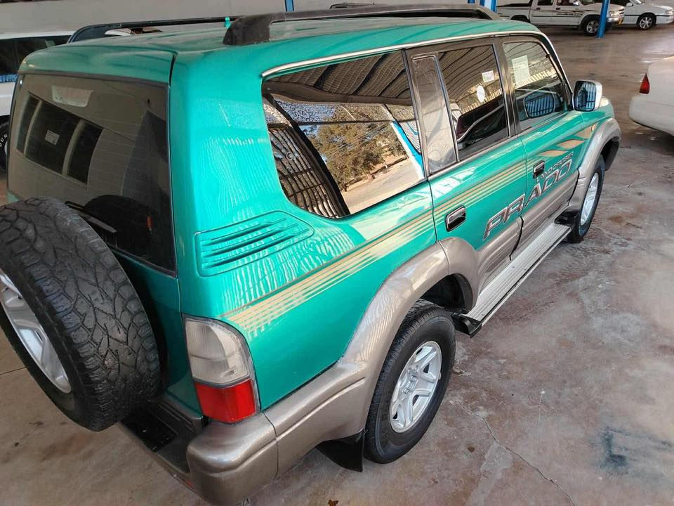 بەناوی خوا
پڕادۆ  مۆدێل ٢٠٠٢🧿 
 سلایدە🖱️  
چوار تایەی لۆک 🛞 
چوارجام کارەبایی  و تەبرید. 
 تابڵێی جوان و   پاکە ماڵی دۆستە. 
ئەکسل و توندو تۆڵی بەشەرت. 👌
مەکینەو تەقەو ڕەقەی بەشەرت. 
نوسقەی ئاڕم دهۆکی لەگەڵە بەس بە علوج دەیفرۆشم   
زانیاری تەواوم نوسیوە کە موشتەری نی تێل مەکە. 
***********
