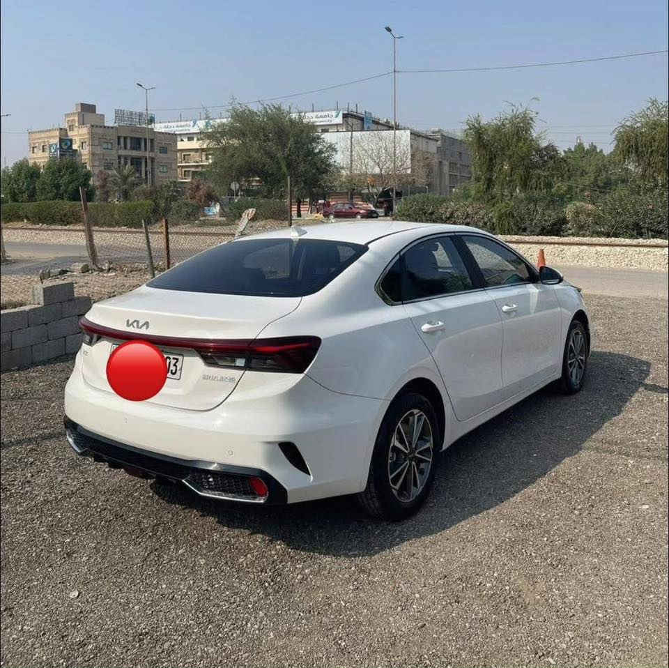 سلام عليكم
Kia K3 2024
ماشيه 26
محرك 1500 دبل نوزل
السياره كفاله عامه عده رصعه صغيره
🔴رقم بغداد الدولي🔴
فول مواصفات داخل احمر
وفتحه سقف وشاشه وكامره
ويلكب حجم ١٦
حساسات امامي خلفي
اوتو هولد ومري شفط
سايد بريك كهربائي 
مكاني بغداد زيونه او شارع فلسطين
***********
السعر 147$
