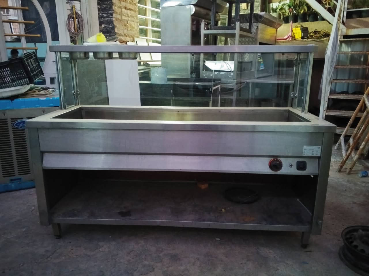 شوايه دجاج وحمايه تركيه للبيع في بغداد للتواصل ***********
