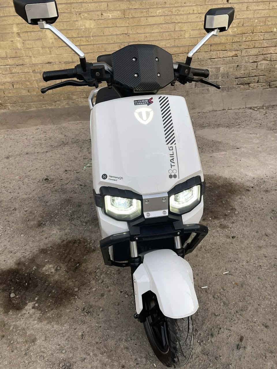 دراجه شحن ثلج مديل 2025
6بطاريات 
اشياير يمين يسار وبيها دبل 
الايت سكن وزنون عالي 
بصمه مو سويج 
تمشيك فوك ال75بل شحنه الوحده
دراجه جديده لمعنه الكلمه حساسات كلها شغاله 
السعر 900 موجود واتساب *********** 
    مكان بغداد شيخ عمر
