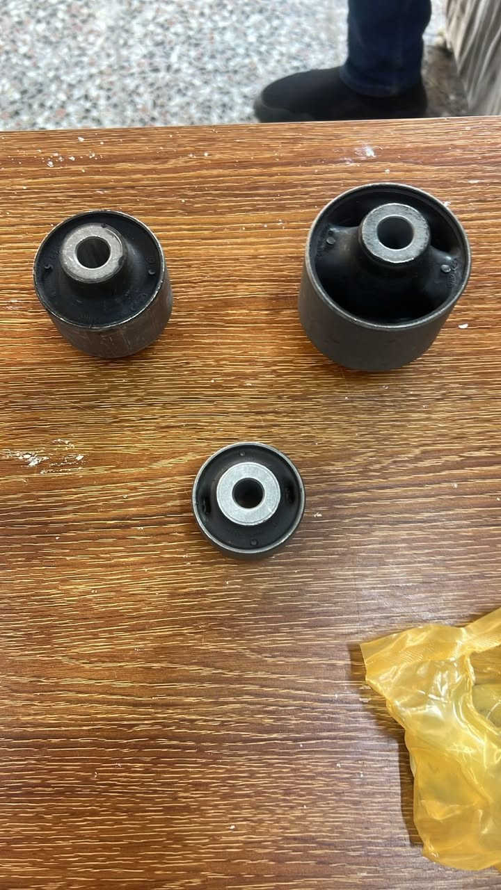 السلام عليكم
@إشارة

✨🚗 محلات مروان البياتي لتجارة قطع غيار السيارات 🚗✨

🔩⚙️ كل ما تحتاجونه من مواد حدادية للصدر الأمامي والخلفي متوفر لدينا

🆕🇰🇷 جديد كوري أصلي

♻️💪 ومستخدم بحالة ممتازة وبأسعار منافسة

🛠️📦 المتوفر لدينا:

🔹 دسكات أمامي وخلفي

🔹 بولبرنات

🔹 آذان محرك

🔹 دجات كير

🔹 بوش أمامي وبوش خلفي

🔹 دبلات أمامي وخلفي

🔹 شمعات أمامي وخلفي

🔹 روس رواط

🔹 لاستيك رباط

🚚⚡ خدمة توصيل سريعة إلى جميع المناطق

✅💯 جودة مضمونة | أسعار مناسبة | ثقة وأمان

📍📌 العنوان:

سوق بغداد – مقابل وزارة التعليم العالي

📞📲 للتواصل والاستفسار:

☎️ ***********
