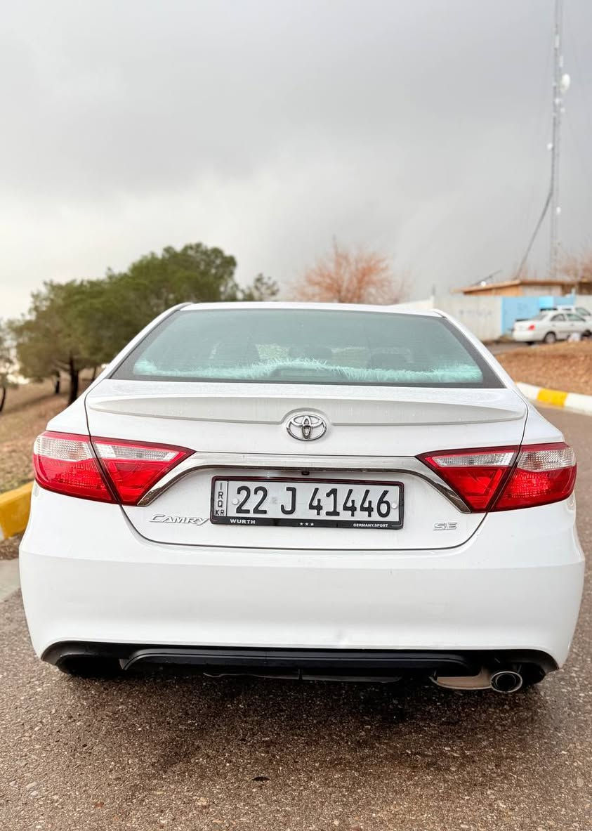 كامرى 2017 SE
مواصفاتة معروف 
ماشي 90 ميل 
جاملغ سكن تجارى 
نص باب و ربع بونيت بخ 
بدون دواخل حتى أرباك بلادى 

هزة جديد
سنويه جديد لحد 2028
تحويل و كالة نفس يوم اذا اتريد 
سعر 170
مكان 📍كركوك 
*********** كركوك, العراق
