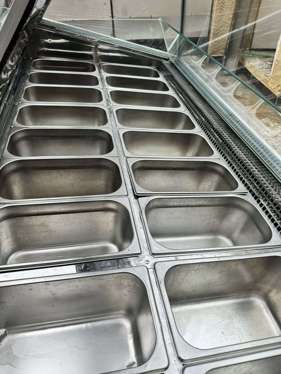 عارضة مرطبات اخو الجديدة نضارتها 100‎% وما مستخدمة فقط سبوع واحد صنع ايراني 2 تيربو الجودة مالتهة كلش ممتازة وراح تفيدكم كلش وخصيصاً لهل المرطبات وبسعر جداً مناسب 

للتواصل والاستفسار || ***********
