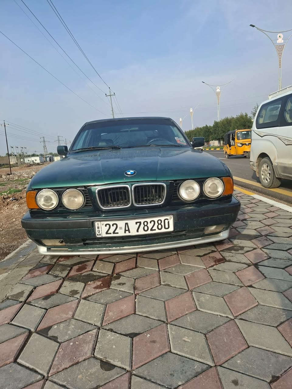 سلام عليكم بي ام دبليو حجم 525 موديل 92 صبغ حزام بدون اي ضربه بلادي خلاص مكينه وگير كفاله مكينه تك فانوص وگير عادي ويل M تخم تاير رقم اربيل سنويه مجدده تحويل ثاني يوم سعر 47 وبيهة مجال كلش بسيط مكان ديالى بلدروز الاستفسار اكثر ع رقم *********** ،،،،***********
