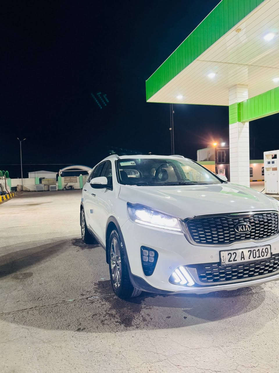 سلام عليكم. سورنتو خليجي
2018 شكل 2020 كارتون سياره وكفاله عامه 
فقط بارد بسيط بلباب وعدي سونار بيها موجود بالمنشور 
مكينه 6 مامفتوحة كير بلاد حداديه جديده تايرات تخم جديد 
تبريد ثلج 3 قطع 7 راكب لدات اماميه خلفيه بردات خلفيه 
حساسات كامره داوره كامله ماناقصها اي شي ماشيه145 
مكاني الديوانية حي التقيه الاستفسار ***********
