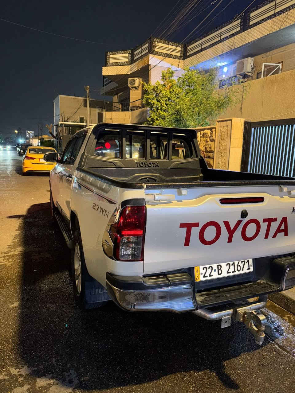 هايلوكس 2016 خليجي
بيهة حادث جاملغ و باب جهة السايق مبدل نفس اللون شرركه

فئه sr5

كير اوتو 

السعر 230 وبيها مجال

***********

التواصل على الرقم فقط
