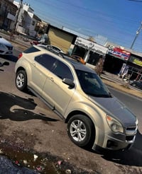 79 قفل قفل😱  أكينوس٢٠١٢ ال تي سته سلندر محرك وكير شرط تبريد فول مواصفا...