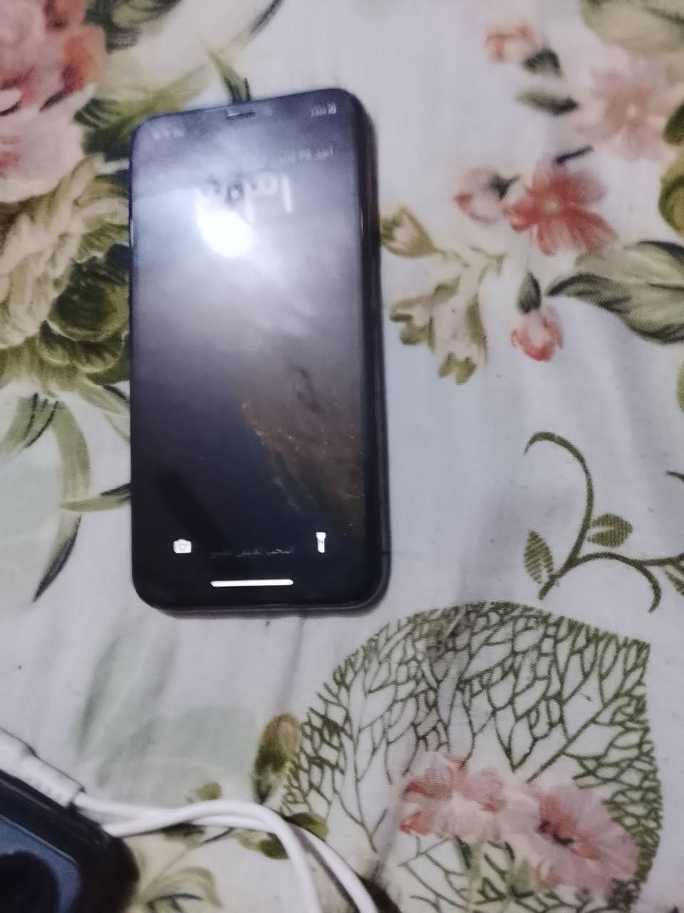 سلام عليكم ايفون اكس اس الخط شغال ذاكره 256امبدل بطاريه وشاشه السعر 70وبي مجال الطيبين رقمي ***********
