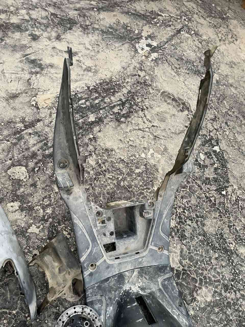 السلام عليكم غراض للبيع شلعه وحده ٦٠لا تعامل بس الماشه عوجه المكان جسر دياله جديد***********
