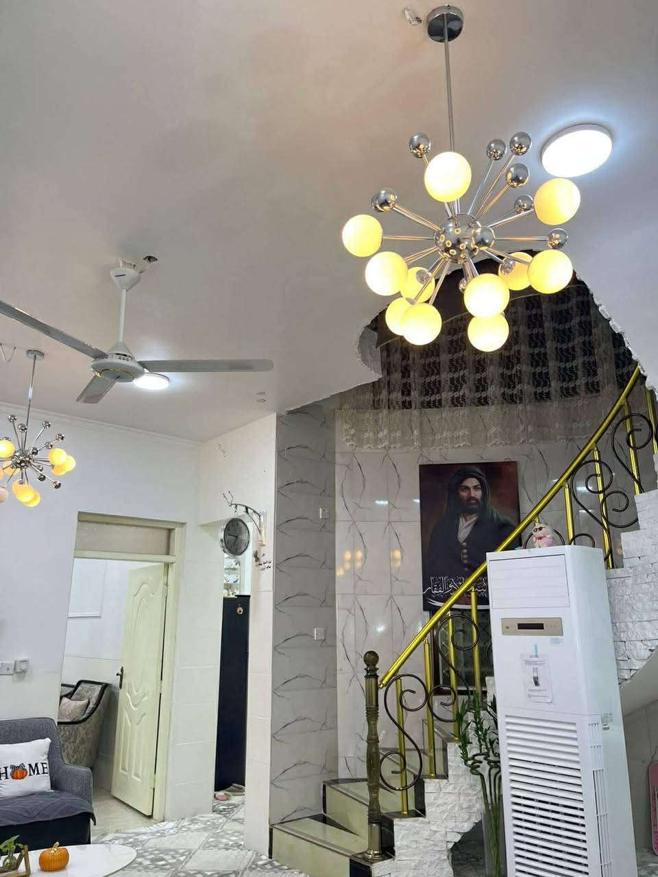 بيت للبيع ١٥٠ متر بيت متكامل خدمات قيد الإنشاء بناء حديث قبل سنة حي الأمير الثاني
بسعر مناسب 
للاستفسار
***********
***********
