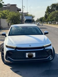🚘للبيع تويوتا كراون هايبرد 2023 🔥 سيارة تجمع بين الفخامة، الراحة، والا...