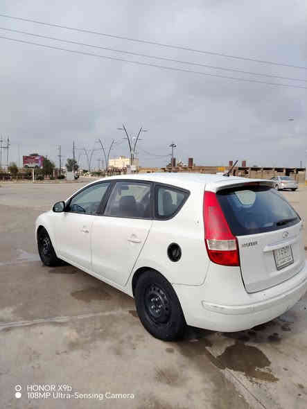 السلام عليكم
هيونداي النترا تورنج 2011 بأسمي سنوية للـ27 

محرك 20 مامفتوح گير عادي بيها بطاقة بانزين 

بيها قطع صبغ انطيك صبغ عام بچم كبس 

سعر 70 بيها مجال حك الجية 

مكاني كركوك الحويجة 

اعتذر عن الاقساط 

بيع او مراوس 

*********** 

***********
