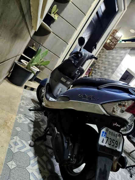 دراجه ماكس مكفوله كفاله عامه كلشي بيه شغال وشنو يخطر بالك شغال وبرغي مامفتوح بيه صارلهه اسبوع من طلعت من الوكيل  ودراجه خير من الله نعومه مكينه الف من ميه نهضه ومعدل ***********
