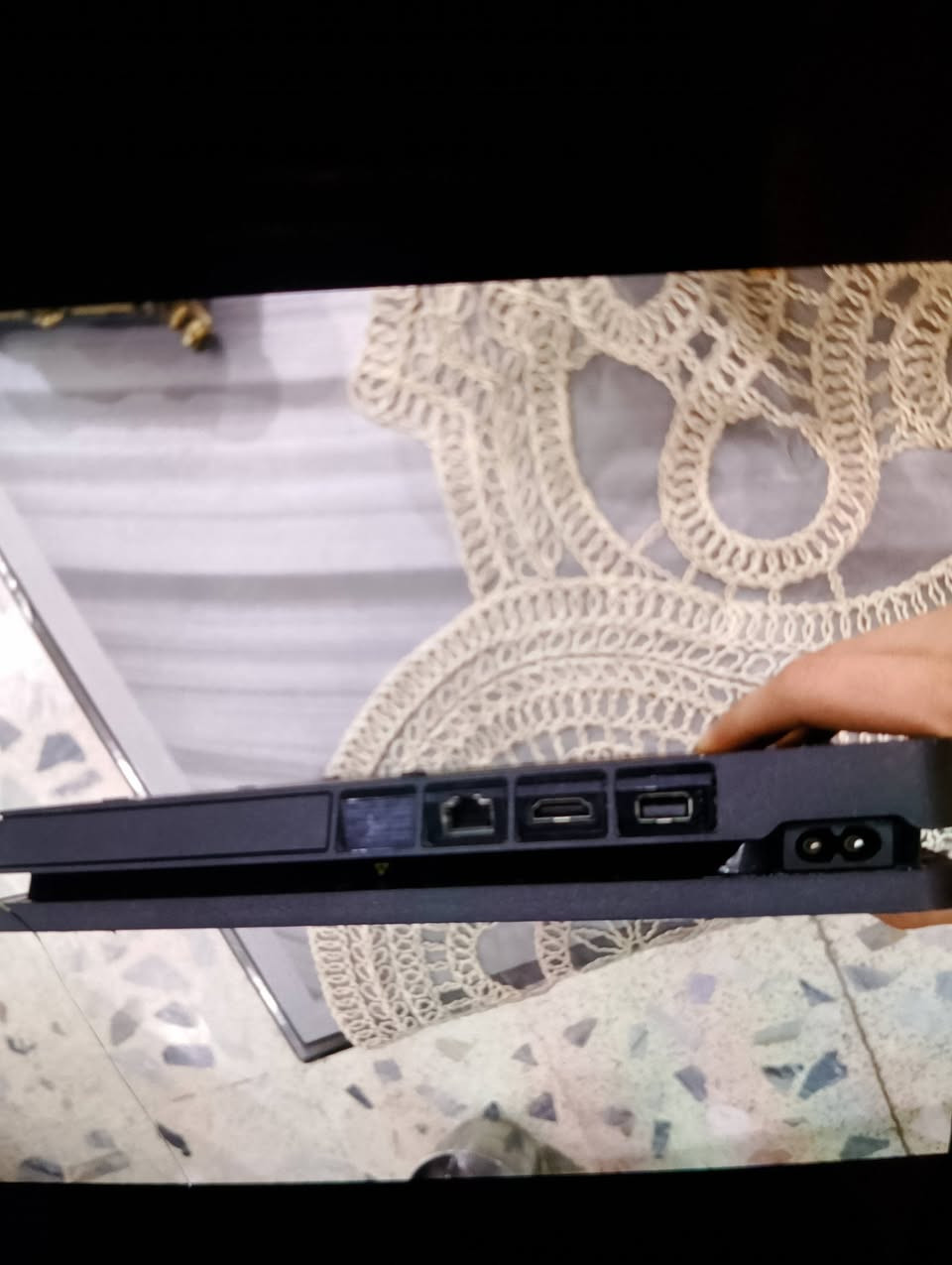 سلام عليكم بلي 4 سلم  بلادي ممفتوح بل ليبل مال شركه نص تيرا نضام 13.50 ويا يو بي اس الجبير وجوستك اصلي مو تجاري وقرص GOD OF WAR السعر 250 وبي مجال بسيط مكاني حي الجهاد


**إذا كنت صاحب هذا الإعلان وتريد حذفه لأي سبب، رجاءا أرسل رسالة إلى الدعم الفني**