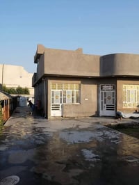 بيت مساحه 500م البناء 120م مي  ماكو بس تناكر مكانه كرغوليه سده جبور شا...