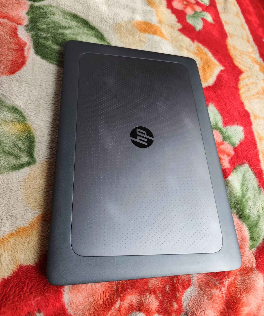 💻 HP ZBook 17 G3
المواصفات:

معالج i7-6820HQ

رام RAM 24G ddr4

ذاكرة1.4T
(مشتريلة 1T ssd)

شاشة كبيرة ومريحة

الأداء:يشغل ألعاب متوسطة و ممتاز للعمل

الحالة:

شغال 💯 

نظافة 💯 

بس مشكلة 1 بي 
كرت خربان فقط الجهاز باقي شغال

استخدام شخصي

💰 السعر: 420 (قابل للتفاوض البسيط)📍 الموقع: (بابل٫المهندسين)


**إذا كنت صاحب هذا الإعلان وتريد حذفه لأي سبب، رجاءا أرسل رسالة إلى الدعم الفني**