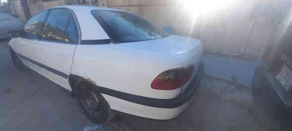 اوبل اوميكا 95 رقم بابل سيارة نضيفة السعر 33 ورقة مكلف بالنشر صاحب السيارة ***********
