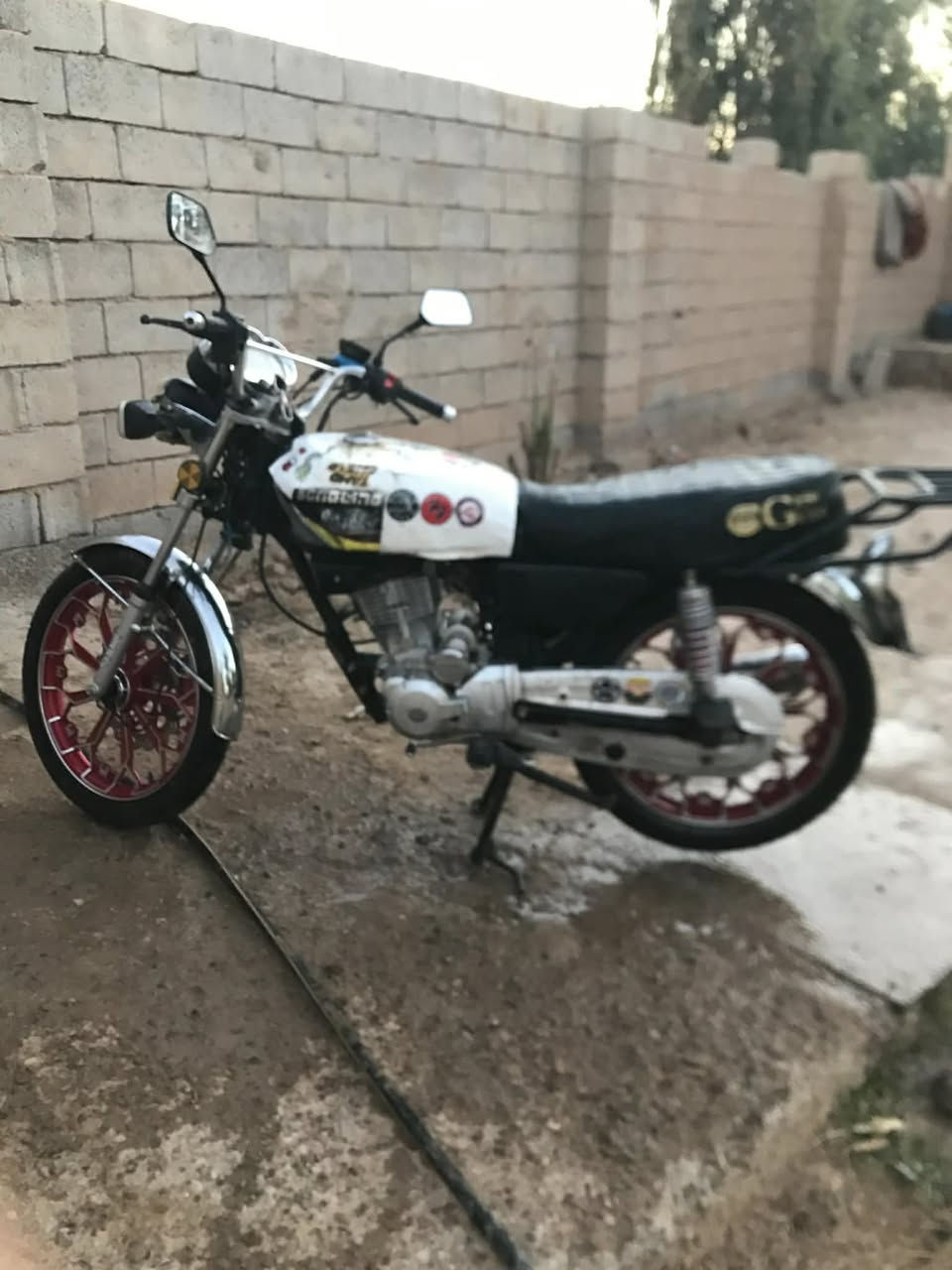 السلام عليكم 
للبيع سيفان ٢٤ باب اول محرك ٢٠٠ أوراق السعر ٥٢٥ بي مجال كهربائيات كلها شغاله سلف لايت اشاير مكان دلي عباس خاص موجود


**إذا كنت صاحب هذا الإعلان وتريد حذفه لأي سبب، رجاءا أرسل رسالة إلى الدعم الفني**