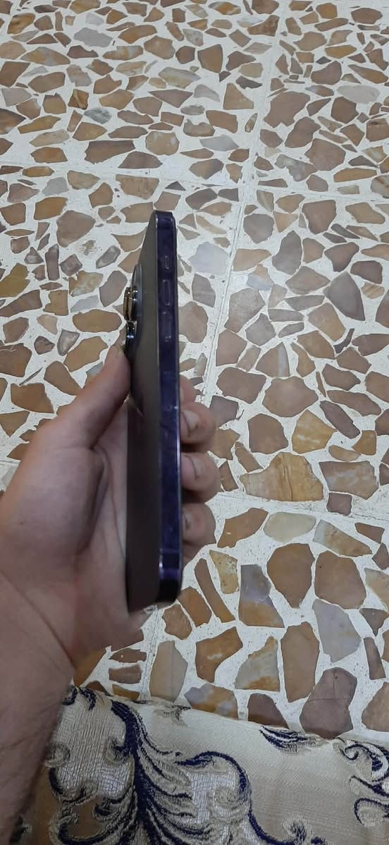 للبيع
14 برو ماكس 

بطارية 🔋 100 مبدلة 

مبدلة شاشة اصلية (فيس إيدي شغال)

ذاكرة 128 دبل سيم 

ملحقاته شاحنة اصلية وأربع كفرات 

الكامرة الأساسية بيها شوية تخويش
سعررر 450 قفل


**إذا كنت صاحب هذا الإعلان وتريد حذفه لأي سبب، رجاءا أرسل رسالة إلى الدعم الفني**