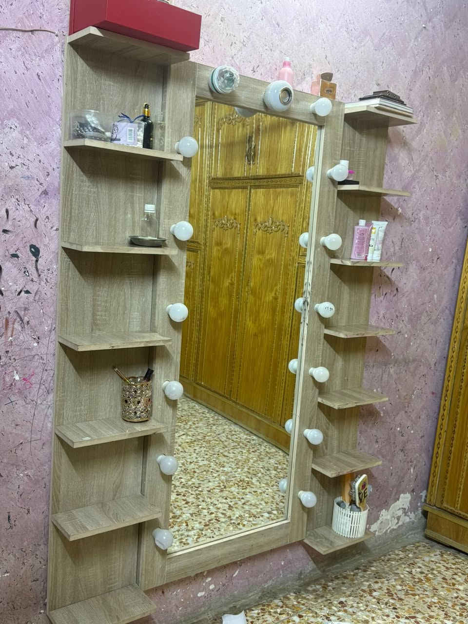 عندي غراض للبيع مكاني الخمسين دار وعندي طبلات هم


**إذا كنت صاحب هذا الإعلان وتريد حذفه لأي سبب، رجاءا أرسل رسالة إلى الدعم الفني**