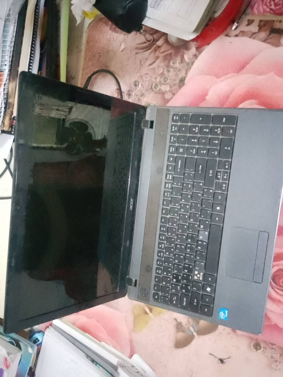 حسابه acer شغاله يحتاجلها فرمته والشحن على الكهرباء لان بط
اريه تعبانه


**إذا كنت صاحب هذا الإعلان وتريد حذفه لأي سبب، رجاءا أرسل رسالة إلى الدعم الفني**