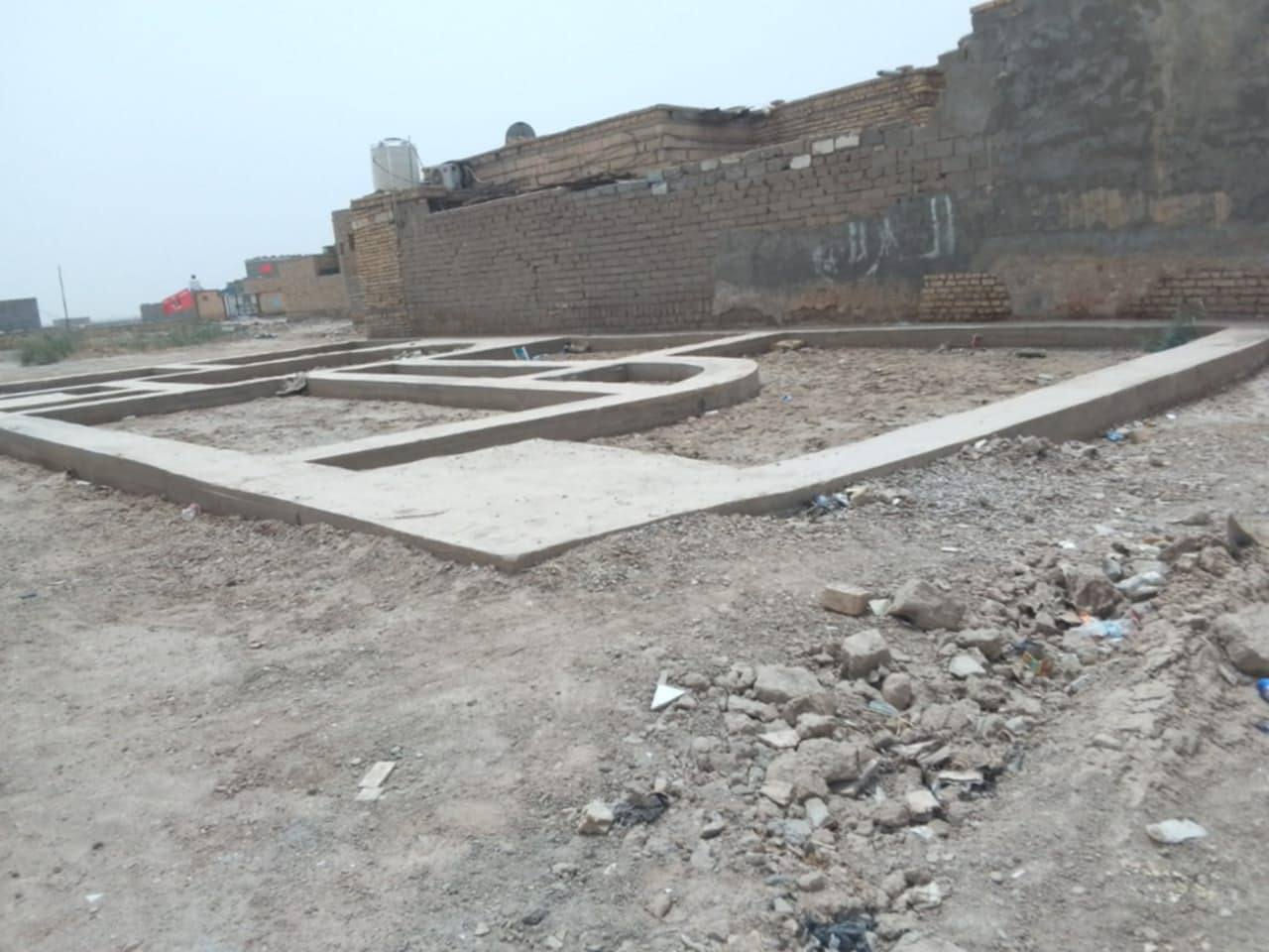 سلام عليكم قطعه للبيع مسحاته ٢٠٠ متر
خدمات ماء وكهرباء ومجاري مكانه حي الحسين 
*********** للإستفسار
