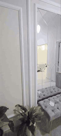 کوردی - عربی 

شووقە بۆ کرێ  لە سلێمانی - ( گوندی ئەڵمانی 3 )  

ڕووبەری( 118 )مەترە  ,ڕووی سلێمانی ، نهۆمی( بەرز )

پێکهاتووە لە:
میوان و هۆڵی کراوە ، مطبخ  ، 2ژووری نووستن، مشتملات  ، مخزن ، 2بالکۆن 

تێبینی:
ئاو ، کارەبا  ( 24 ) کاتژمێرە

بۆ زانیاری نرخ تەنھا ژمارە( 1 ) لە کۆمێنت دانێن راستەوخۆ نرخەکەیتان بۆ دێت بە نامە
 

بۆ زانیاری زیاتر پەیوەندی بکەن بە ژمارە:
***********
______________________________
(بۆ بڵاوکردنەوەی موڵکەکانتان پەیوەندی بەم ژمارەیەوە بکەن )

ئێوەی بەڕێزیش گەر موڵکتان هەیە دەتانەوێت بیفرۆشن
یان  بەکرێی بدەن دەتوانن زانیاریەکان 

بنێرن بە ڤایبەر یان واتساب بۆ ئەم ژمارەیە:
***********

بۆبینینی ئەم موڵکە سەردانی ( #عقارات_بەرزاییەکانی_ژیان) بکەن
شەقامی شەست مەتری خوار چاڤی لاند بەرامبەر دوو سایدی تووی مەلیك
________________________________

شقة للايجار في السليمانية - ( قريه المانية 3  ) 

المساحة ( 118 )متر ، الطابق ( عالي  )

يحتوي على:
استقبال و صاله مفتوح  ، مطبخ ، 2غرف نوم  ، مشتملات  ، مخزن ، 2بالكون 

ملاحظة:
ماء ، كهرباء (24) ساعة 

للمزيد من المعلومات اتصل على رقم :
***********
