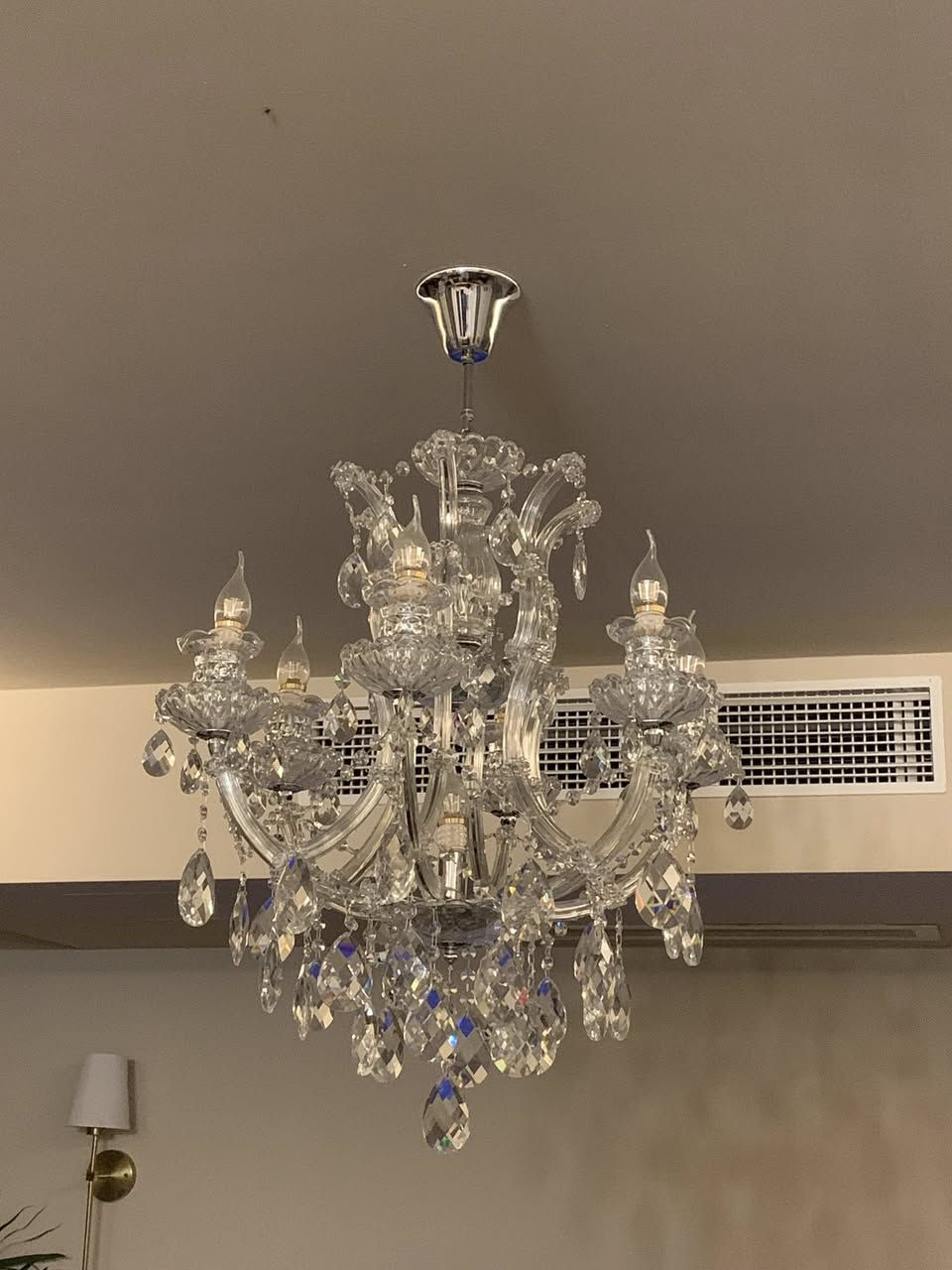سلام عليكم من رخصه الادمن لليبع ثريات  زوج السعر. 200        ‭+964 771 777 0530‬
