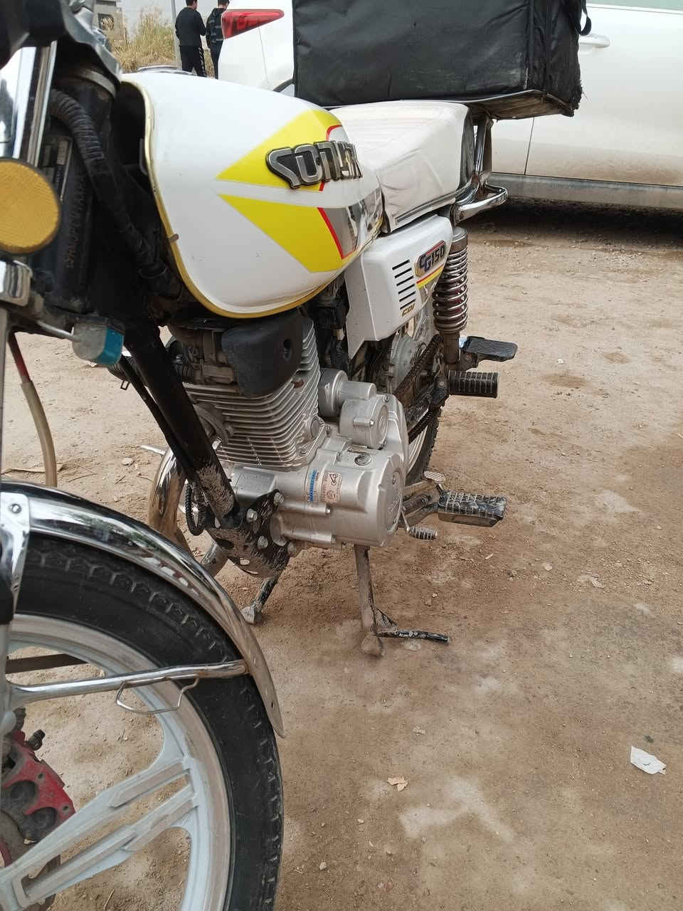 يالله
سلام عليكم ايراني سونك موديل ٢٠٢٤
دراجه خير من الله مكفوله كفاله عامه 
دراجه ممتعوبه بس دبلاته كايمه 
نكره سلف بيه لايتات ثلجي+ستاند موبايل 
مكاني الدوره نهايت شارع ال١٢٠
الدراجه عارضه ب٦٠٠ وبيه مجال بسيط الطيبين
***********
