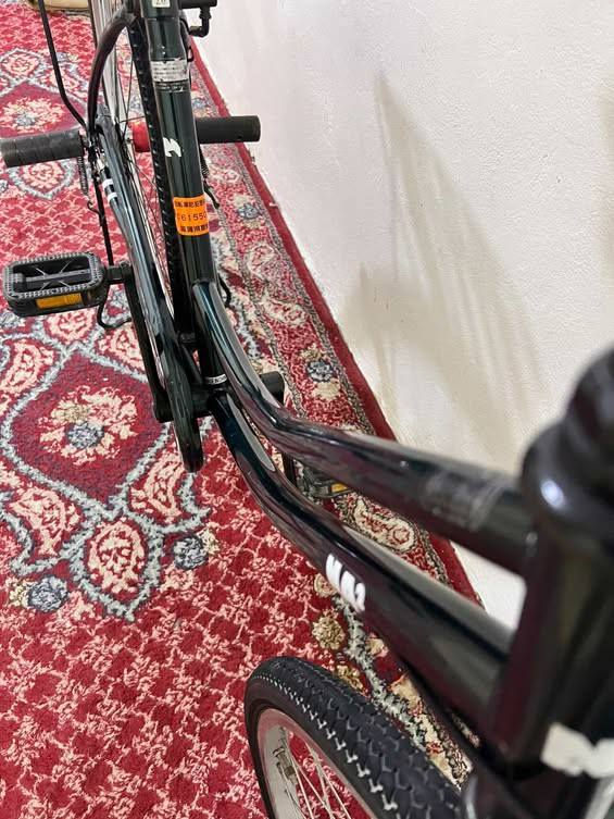 سلام عليكم
البايسكل للبيع او مراوس

مديل 16 وره وكدام 

الون زيتوني

السعر 130بي مجال حك الجيه 

لاستفسار خاص او عله الواتساب***********
