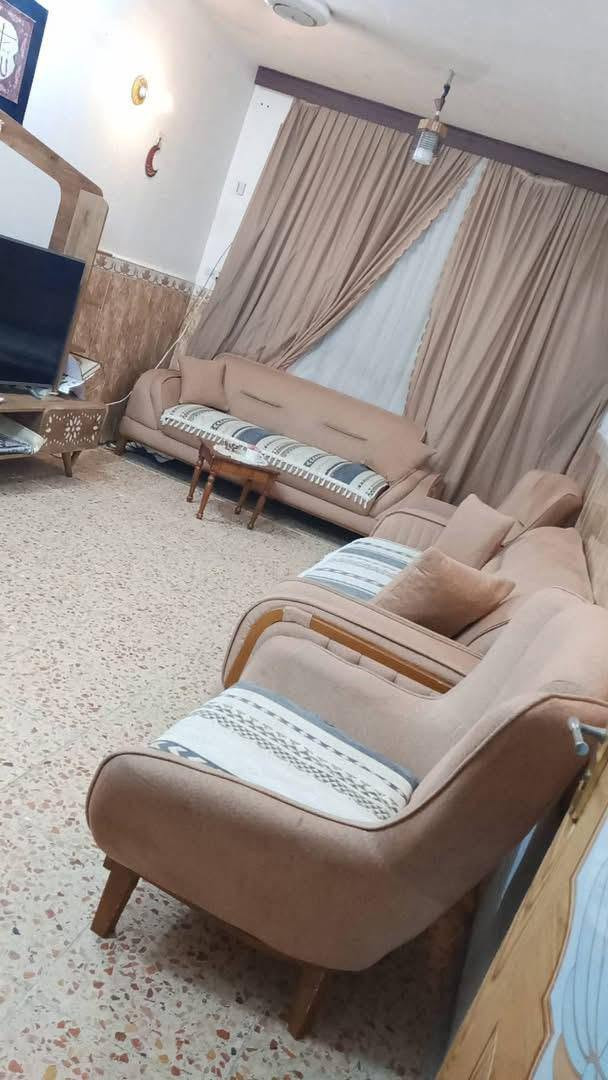 السلام عليكم تخم للبيع بعده جديد مابيه ضرر الاستفسار خاص


**إذا كنت صاحب هذا الإعلان وتريد حذفه لأي سبب، رجاءا أرسل رسالة إلى الدعم الفني**