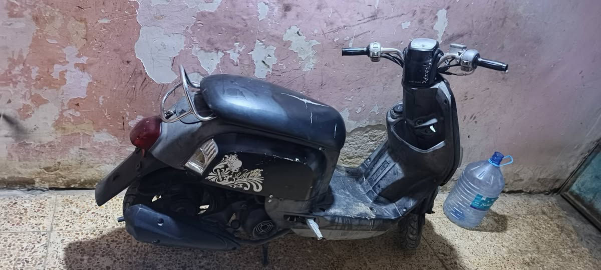 السلام عليكم شباب ماكس بوليس اوراق من بيت غودي فول نظافه كهربائيات من الطول للطول شغال ما بيها نقص ايء اعطيك سلف واطلع دراجه الصفحه مال كفر الامامي مكسوره ومصورها غير ذلك ما بيها شخط بسعر 600 ورجاء رجاء لا يتعبني ***********
