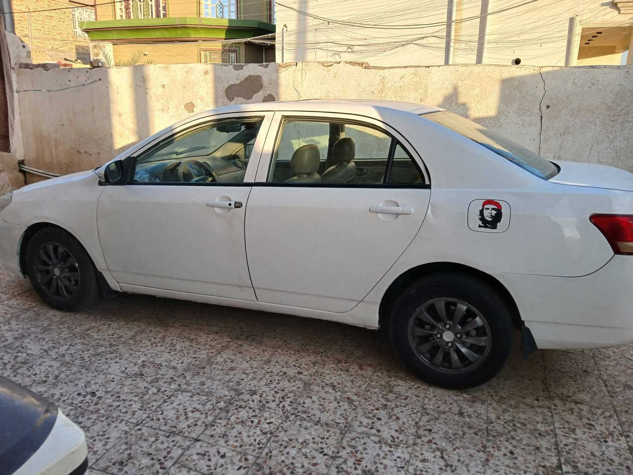 سلام عليكم سياره بس واي دي  G3  موديل 2013.  جاهزه بصمه فتحه كله شغاله سياره تبريد   تخم تاير سياره ( مطلوبه للمصرف )  لونه ابيض رقم بغداد. سعره ٢٨ وبيه مجال مكانه ميسان سياره الخاص مفتوح  ( اتكفلك عشائر وسرقه )


**إذا كنت صاحب هذا الإعلان وتريد حذفه لأي سبب، رجاءا أرسل رسالة إلى الدعم الفني**